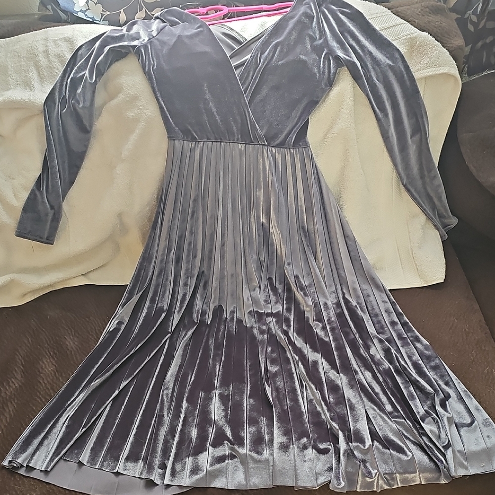 Elegant Gray Velvet Dress